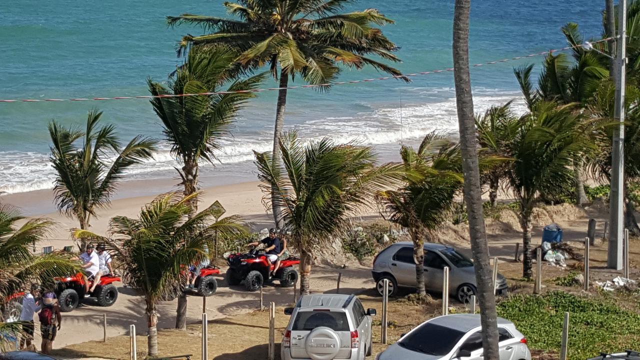 Praia Tabatinga Ap Beira Mar Com Vista Deslumbrante Da Praia Жакуман Экстерьер фото